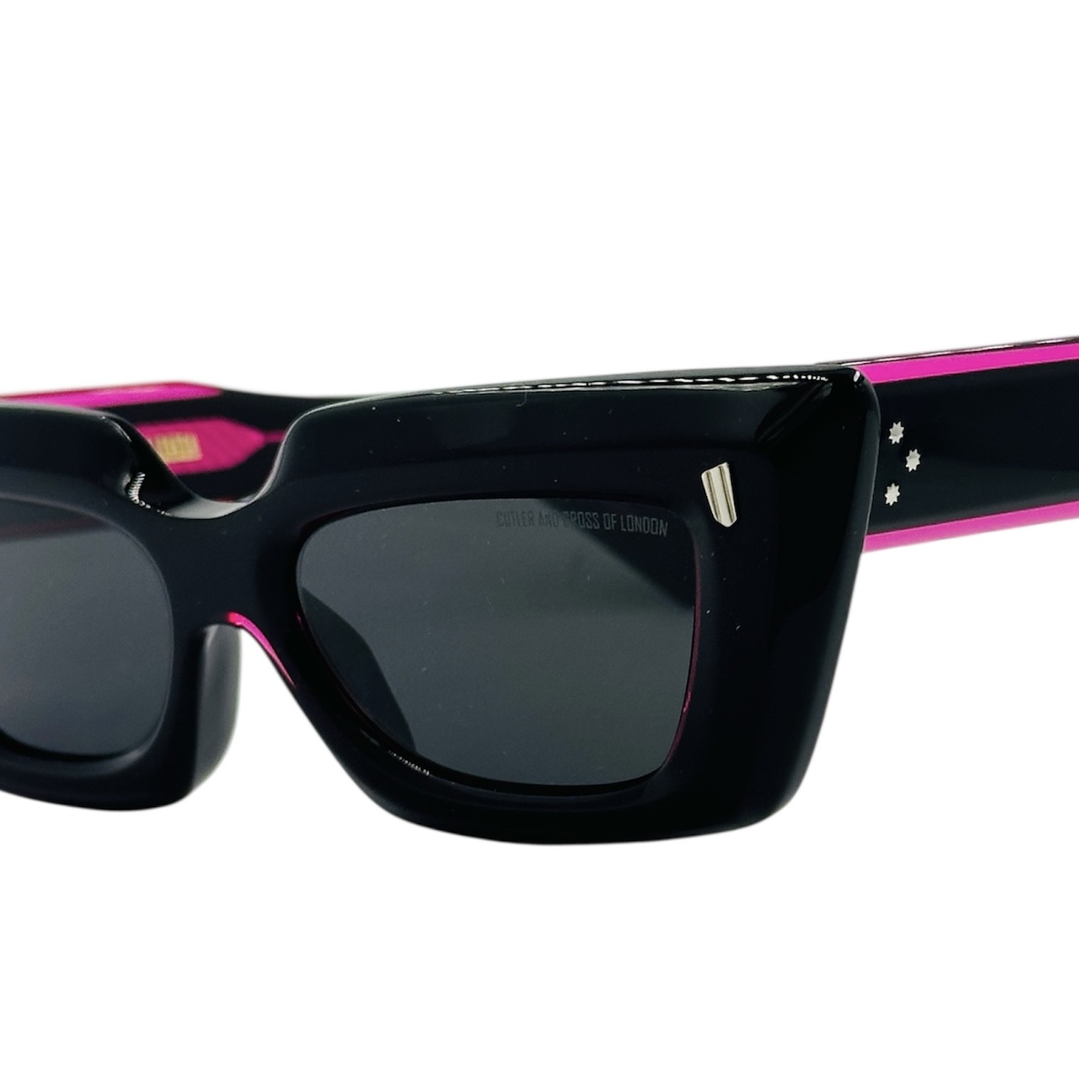CUTLERANDGROSS1408013 gafas monturas graduado sol cutler and gross 1408 mariposa acetato estrecho negro rosa fucsia optica hermo optica diagonal optica toscana vytria