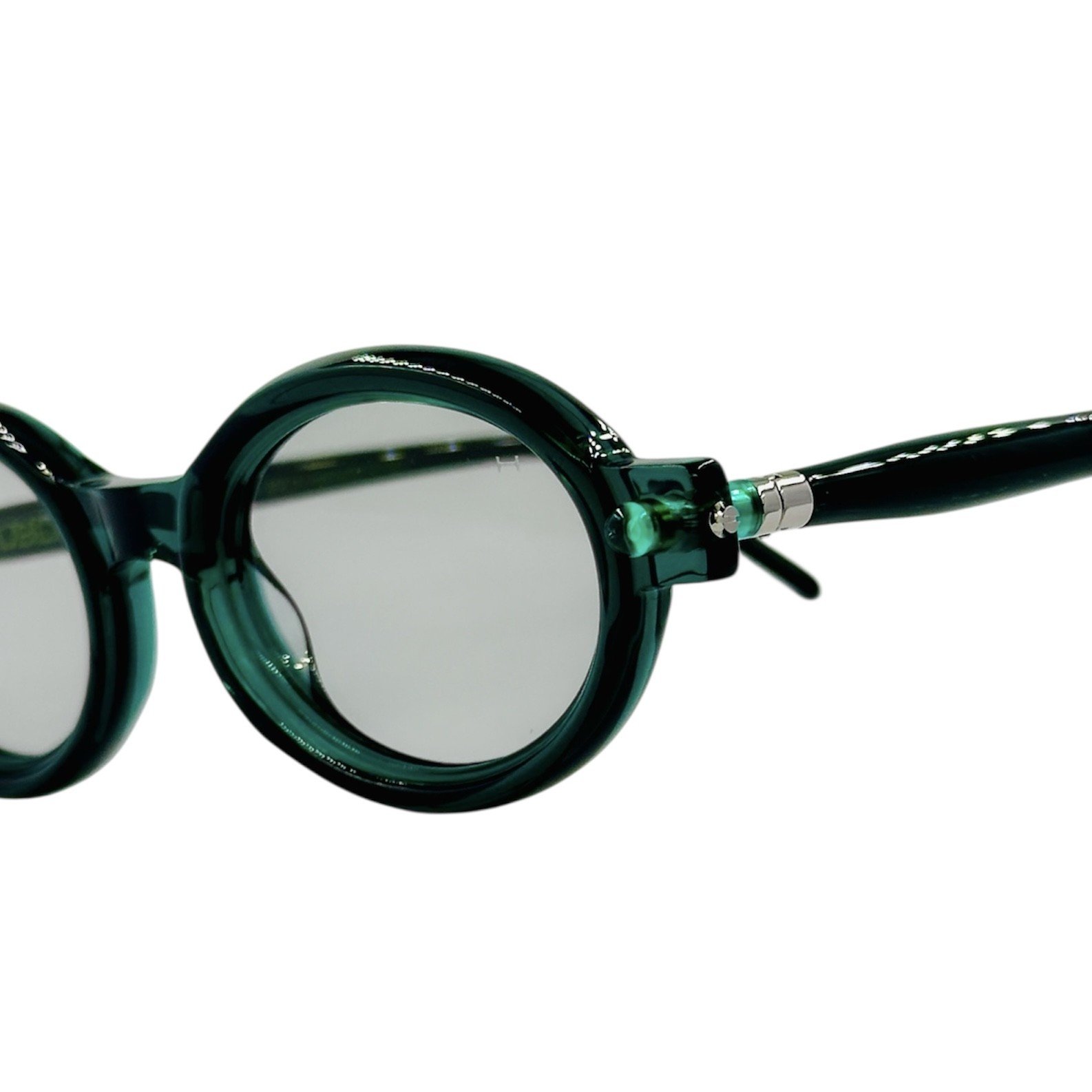 KUBORAUMMASKEP6HB3 gafas monturas graduado sol kuboraum maske p6 ovalado redondo verde cristal gris optica hermo optica diagonal optica toscana optica gran via vytria