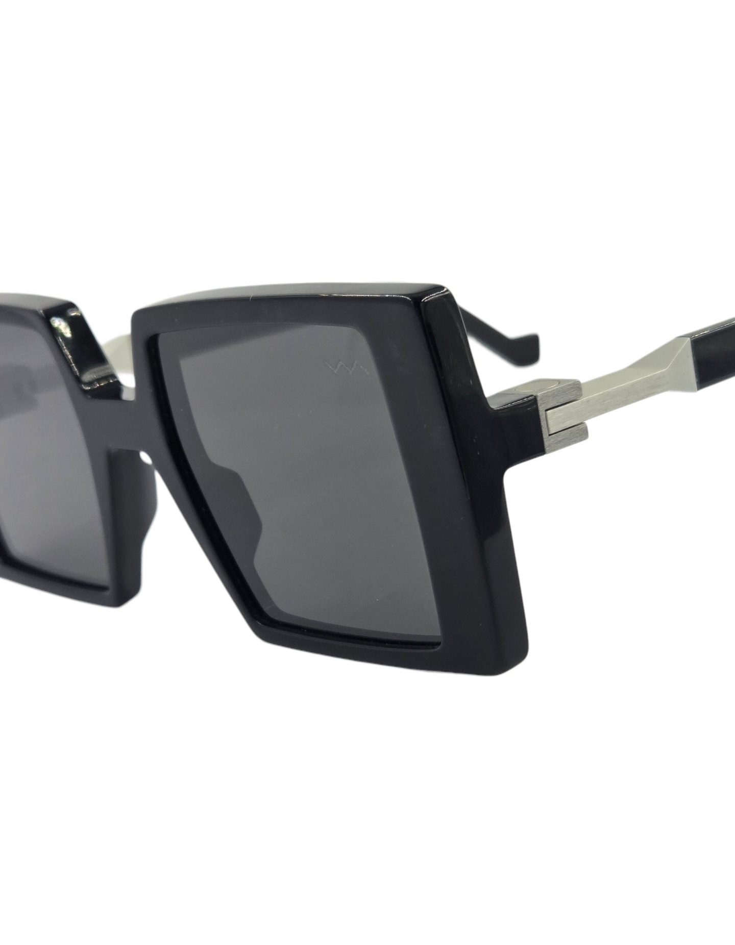 VAVA WHITE LABEL NEGRO2 gafas de sol cuadrada vava tendencia negro acetato aluminio optica toscana optica castro optica gran via optica diagonal optica hermo
